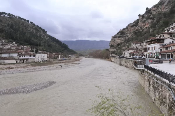 Riverside - Berat